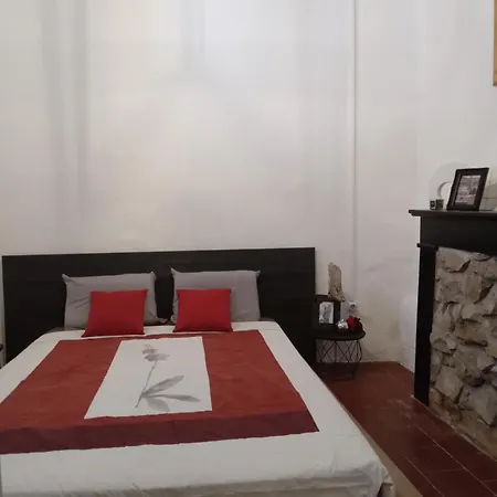 La Maison Du Bonheur * Ville-di-Paraso