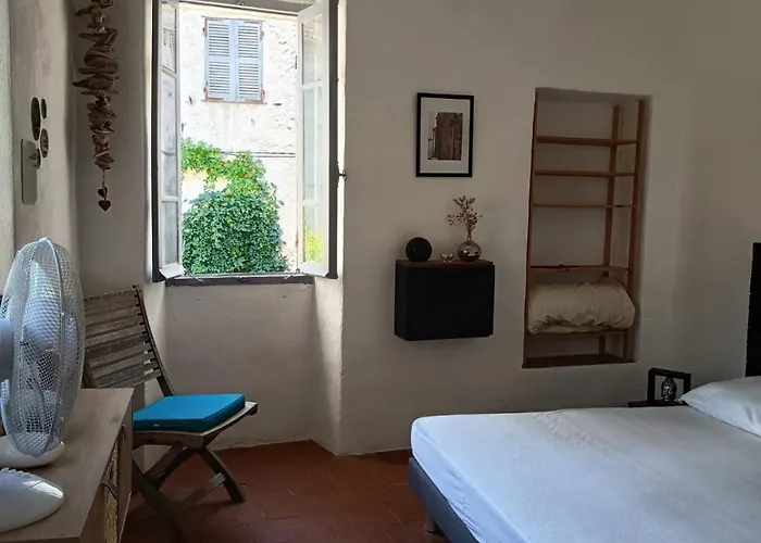 La Maison Du Bonheur * Ville-di-Paraso