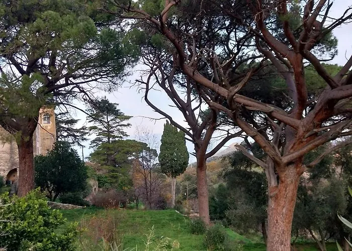 La Maison Du Bonheur * Ville-di-Paraso